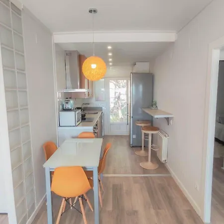 Leonardo Primero Apartment *