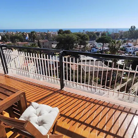 Leonardo Primero Apartment *